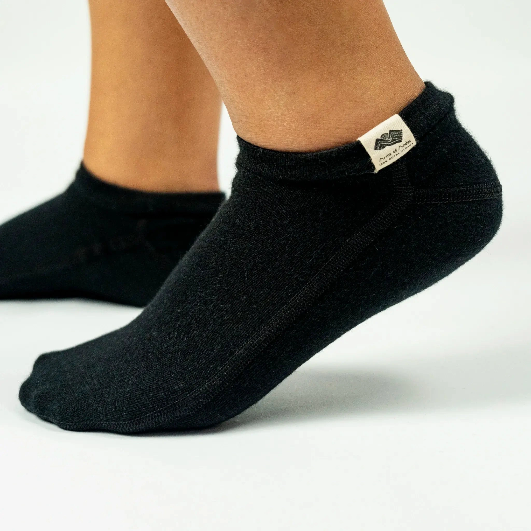 Cozy Alpaca Wool Unisex Slipper Socks - Perfect Warmth & Comfort!